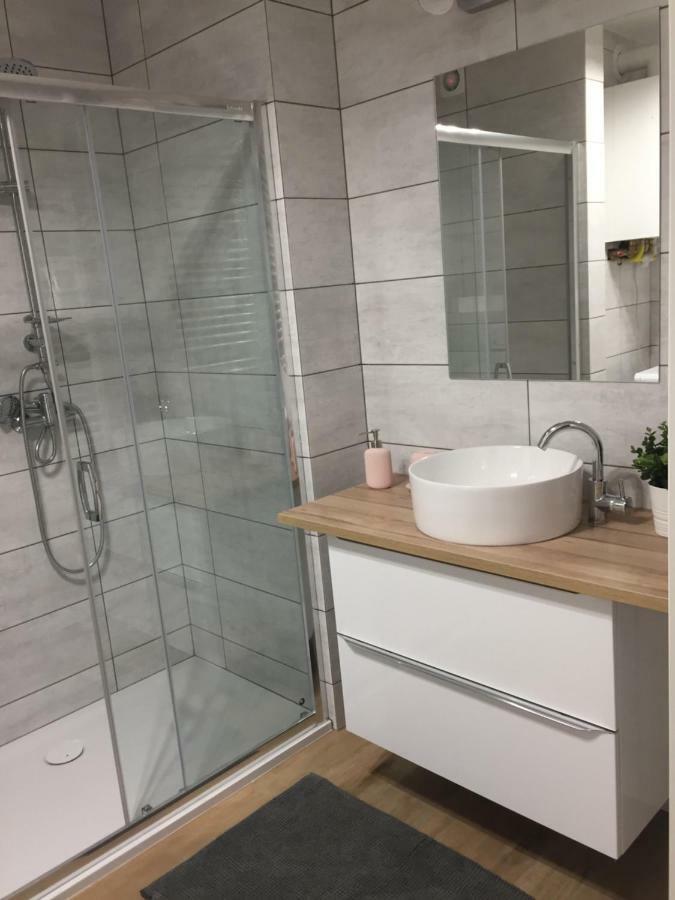 Apartament Julek Klimatyzowany Oswiecim Luaran gambar